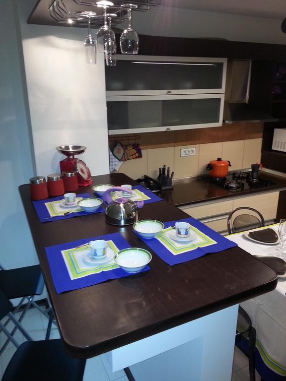 Apartment 3 Rooms Elegant Bucureşti Eksteriør bilde