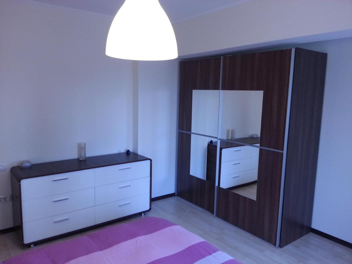 Apartment 3 Rooms Elegant Bucureşti Eksteriør bilde